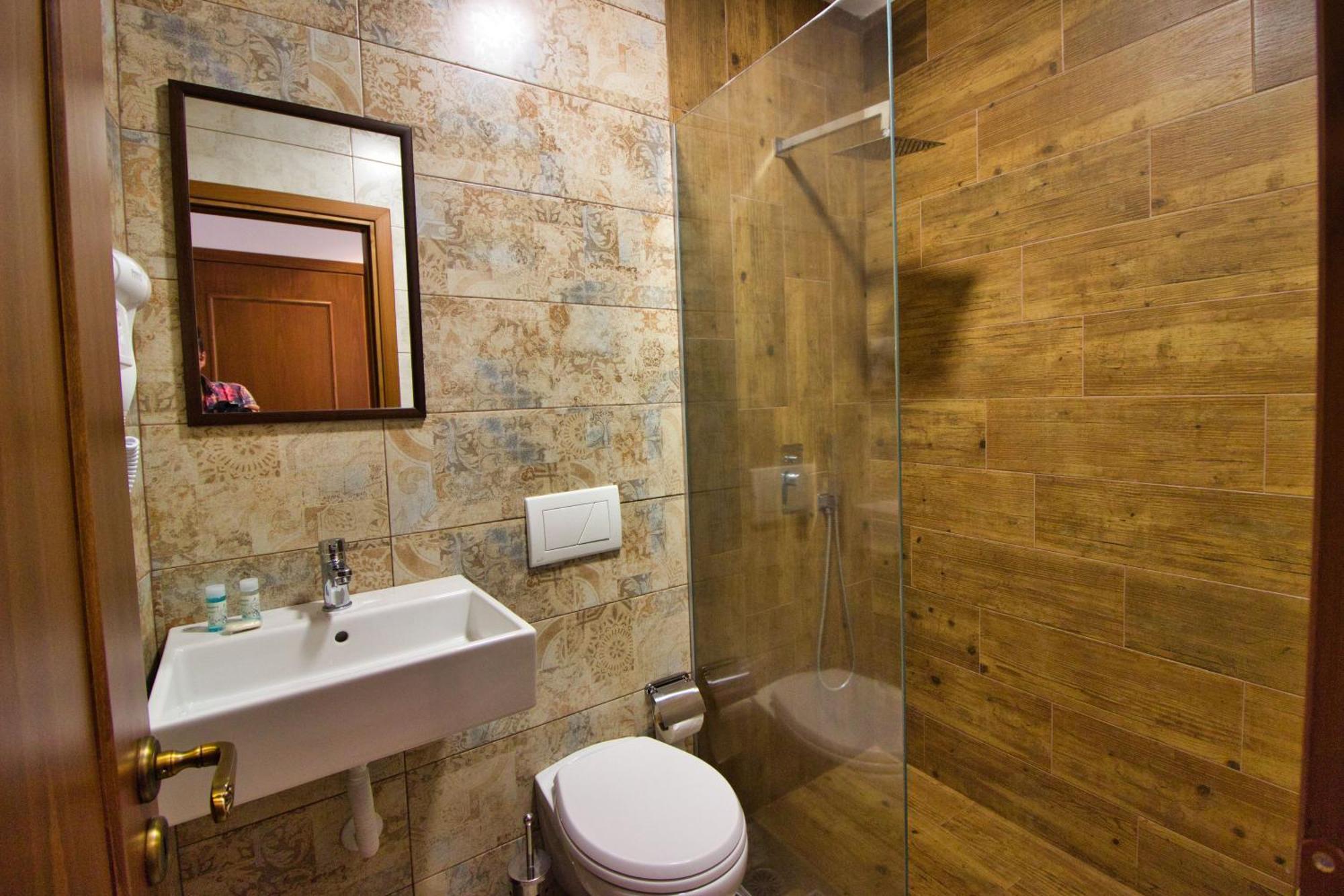 4 Rooms Gjirokastra 외부 사진