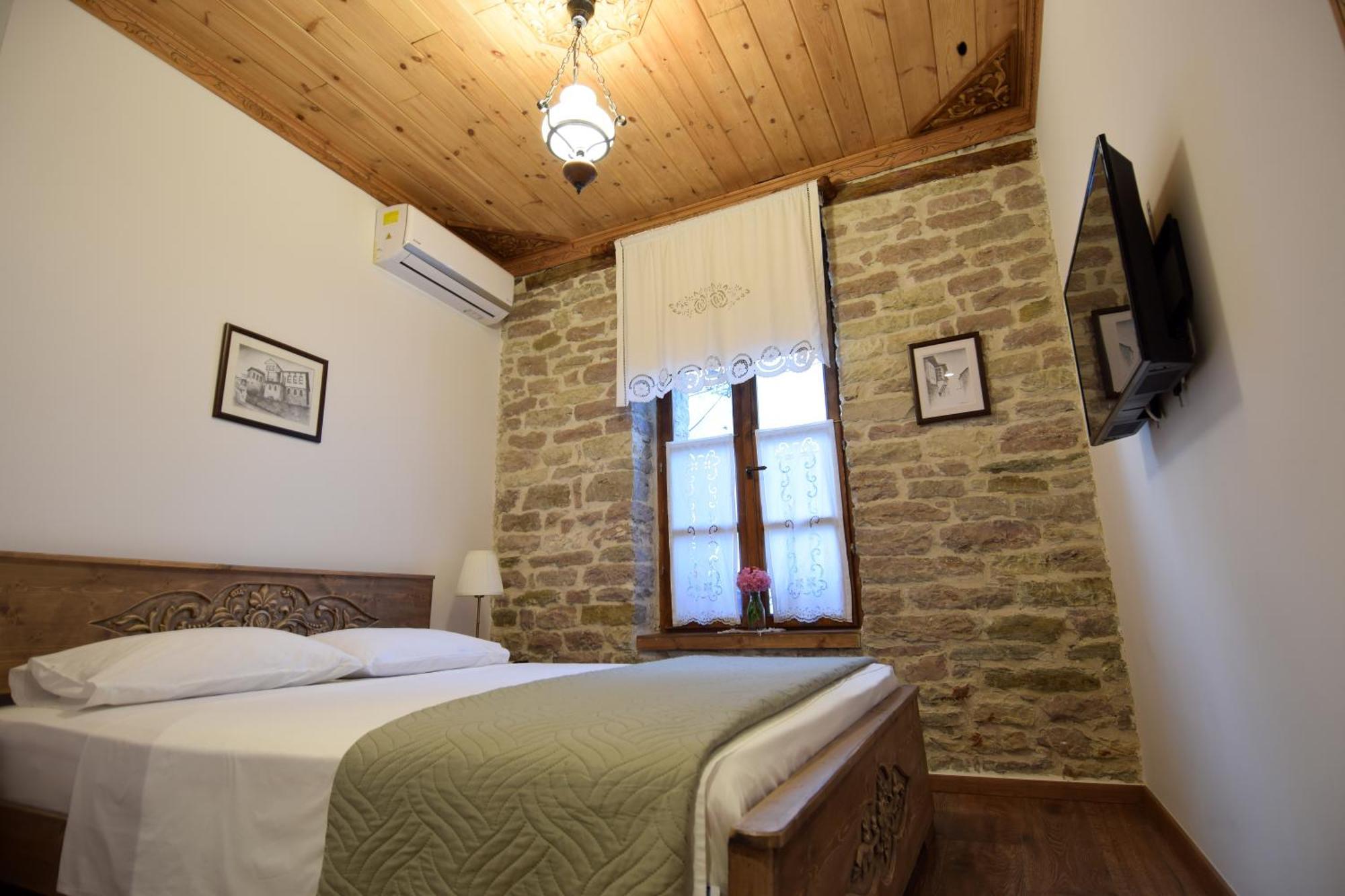 4 Rooms Gjirokastra 외부 사진