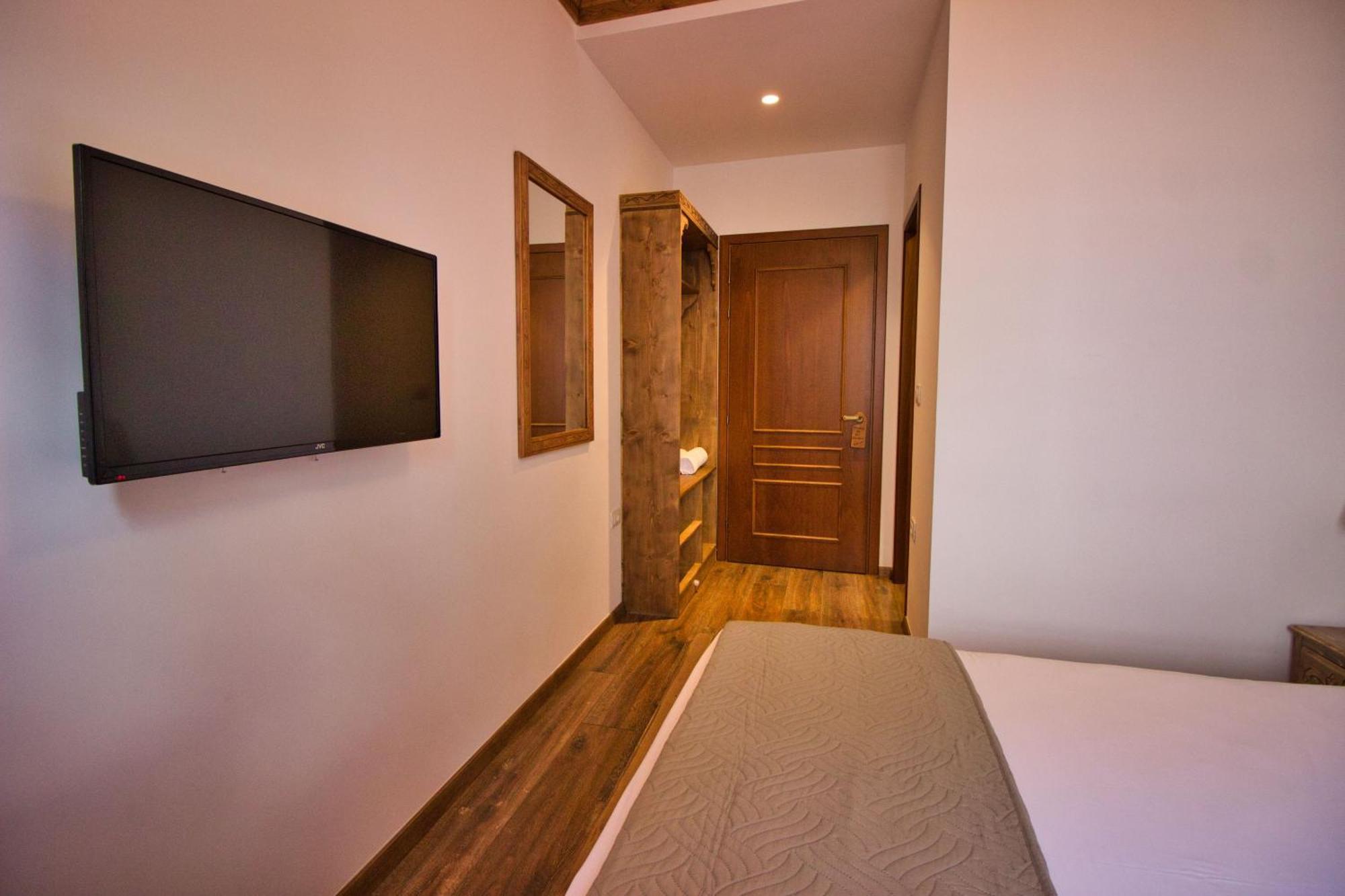 4 Rooms Gjirokastra 외부 사진