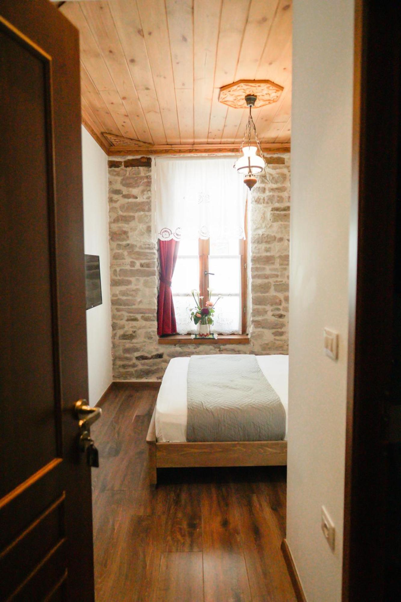 4 Rooms Gjirokastra 외부 사진