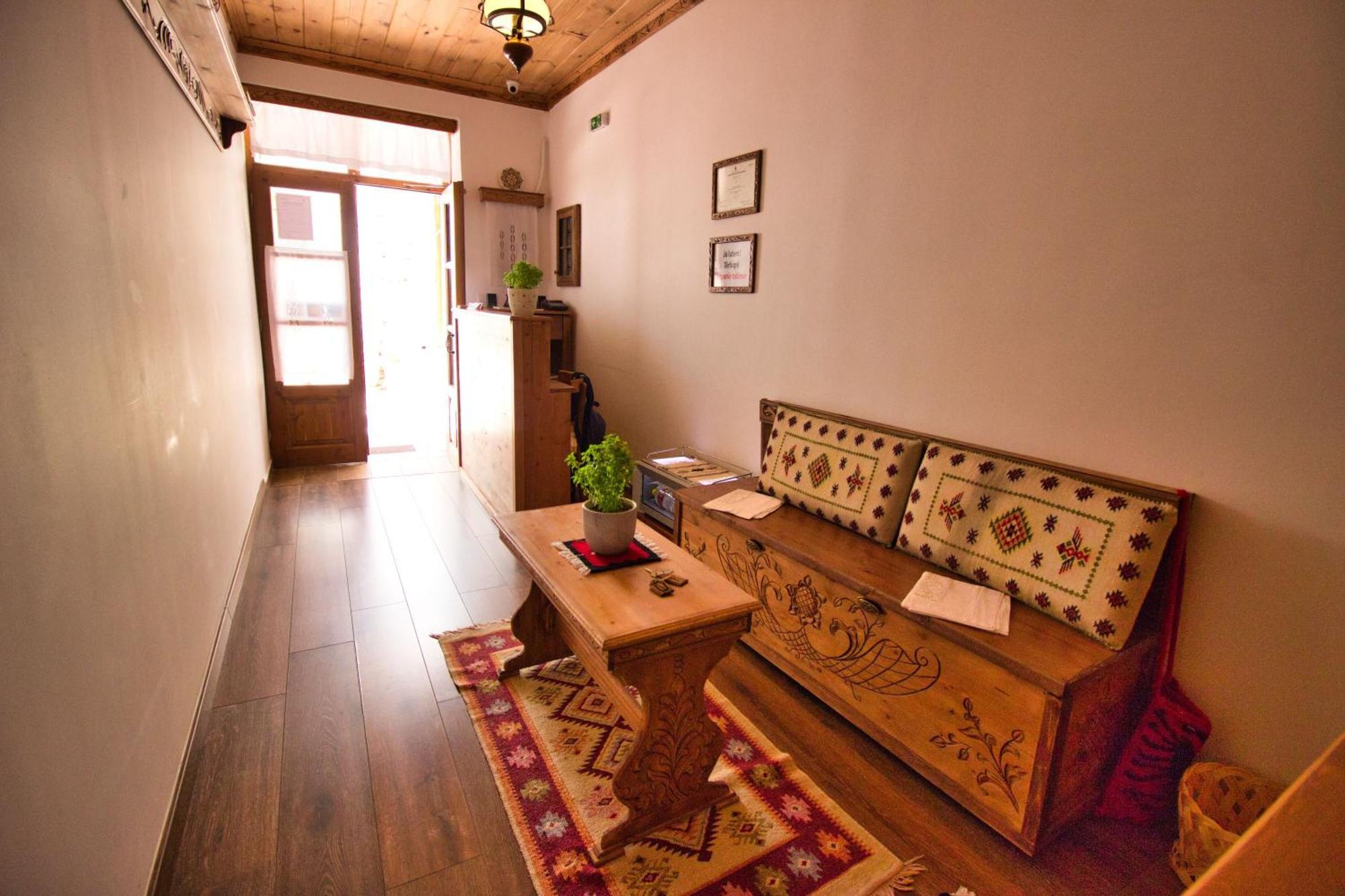 4 Rooms Gjirokastra 외부 사진